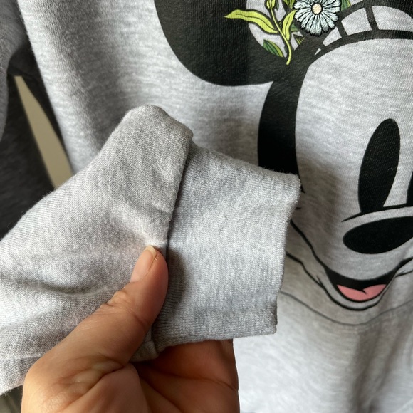 DISNEY Mickey Mouse Hoodie Light Grey Floral Embroidered, Women’s Sz M - Picture 6 of 13